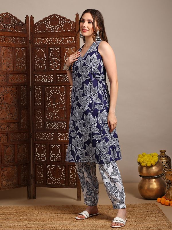 Blue Abstract Print Fusion Set with Sleeveless V-Neck A-Line Kurta & Matching Pants – Elegant Contemporary Ethnic Wear for Women
