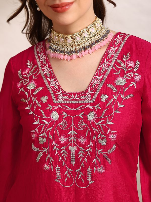 Pink Floral Embroidered Festive Set with V-Neck Straight Kurta, Bell Sleeves & Matching Pants – Elegant Traditional Ensemble for Women