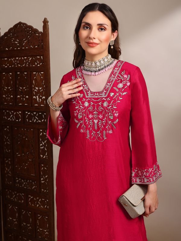 Pink Floral Embroidered Festive Set with V-Neck Straight Kurta, Bell Sleeves & Matching Pants – Elegant Traditional Ensemble for Women