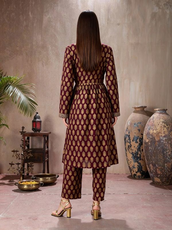 Wine Gold Foil Floral Print Festive Set with Embroidered V-Neck Alia Cut A-Line Kurta & Matching Pants – Elegant Traditional Ensemble for Women