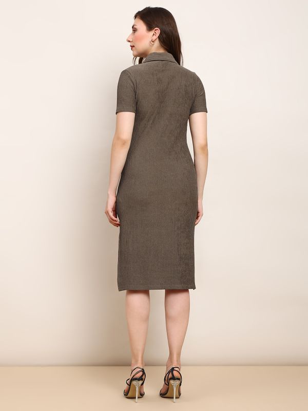 Brown Self-Design Midi Shirt Dress with Collared Neck, Utility Pockets & Side Slits – Perfect for Smart Office & Casual Wear