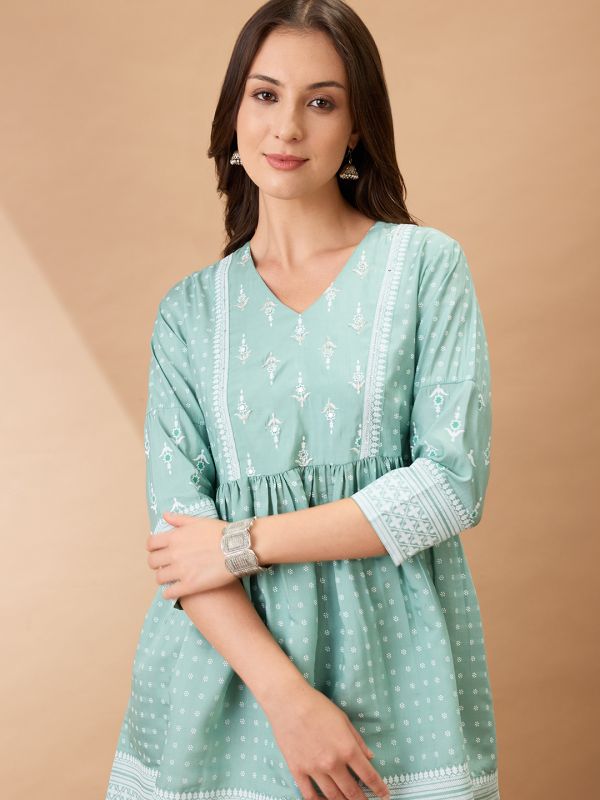 Green Ethnic Print Gathered Tunic with V-Neck & Sequinned Detailing – Elegant Festive Fusion Wear for Women