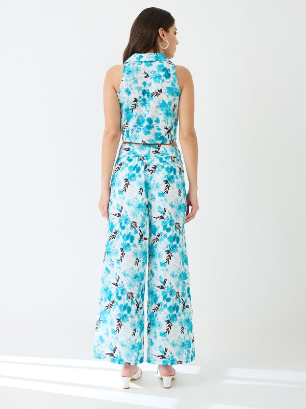 Blue Floral Print Co-Ord Set with Notched Lapel Crop Shirt & Wide-Leg Trousers – Elegant Resort & Brunch Wear Ensemble