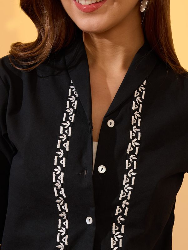 Black Embroidered Resort Co-Ord Set with Notch Lapel Collar Shirt & Matching Mini Shorts – Chic Vacation & Brunch Outfit